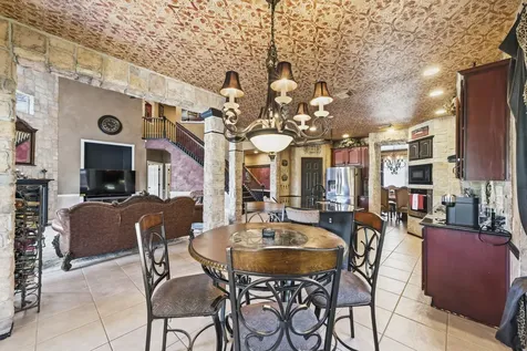 11823 Canyon Mills Drive Houston TX 77095
