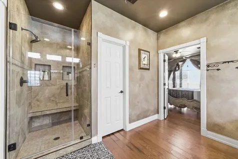 11823 Canyon Mills Drive Houston TX 77095