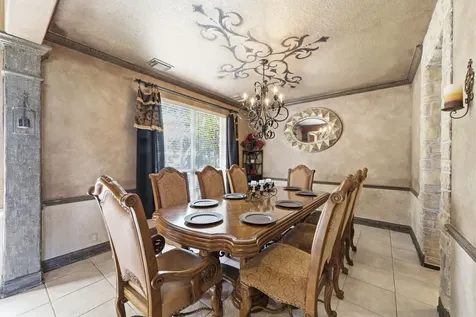 11823 Canyon Mills Drive Houston TX 77095