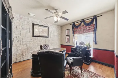 11823 Canyon Mills Drive Houston TX 77095