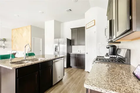 4810 Timber Gate Court Rosharon TX 77583