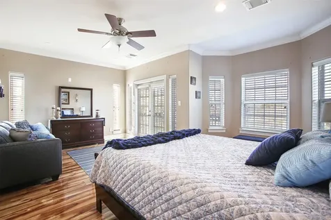 612 8th Street Kemah TX 77565