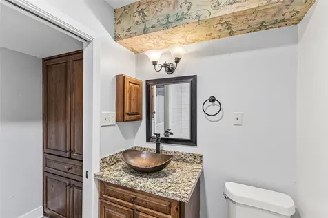 2501 Marilee Lane 4 Houston TX 77057