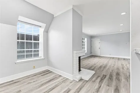 2501 Marilee Lane 4 Houston TX 77057
