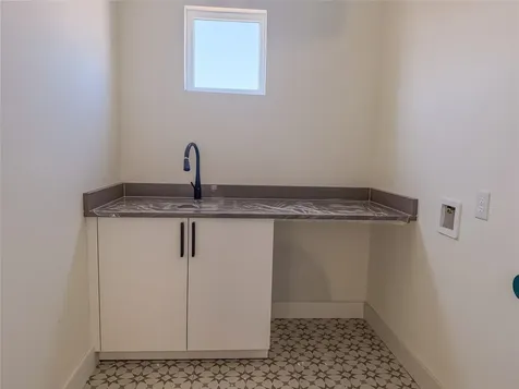 11606 Royal Parkside Place Houston TX 77082