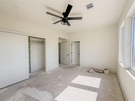 11606 Royal Parkside Place Houston TX 77082