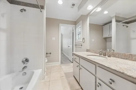 6 Pembrook Court Bellaire TX 77401