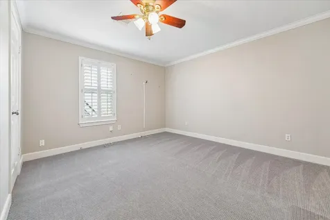 6 Pembrook Court Bellaire TX 77401