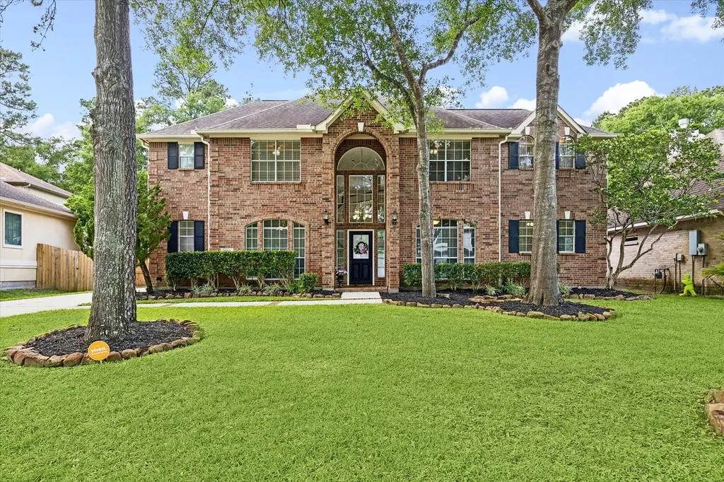 2214 Deer Cove Trail Kingwood TX 77339