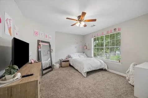 2214 Deer Cove Trail Kingwood TX 77339