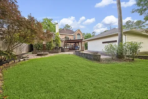 2214 Deer Cove Trail Kingwood TX 77339