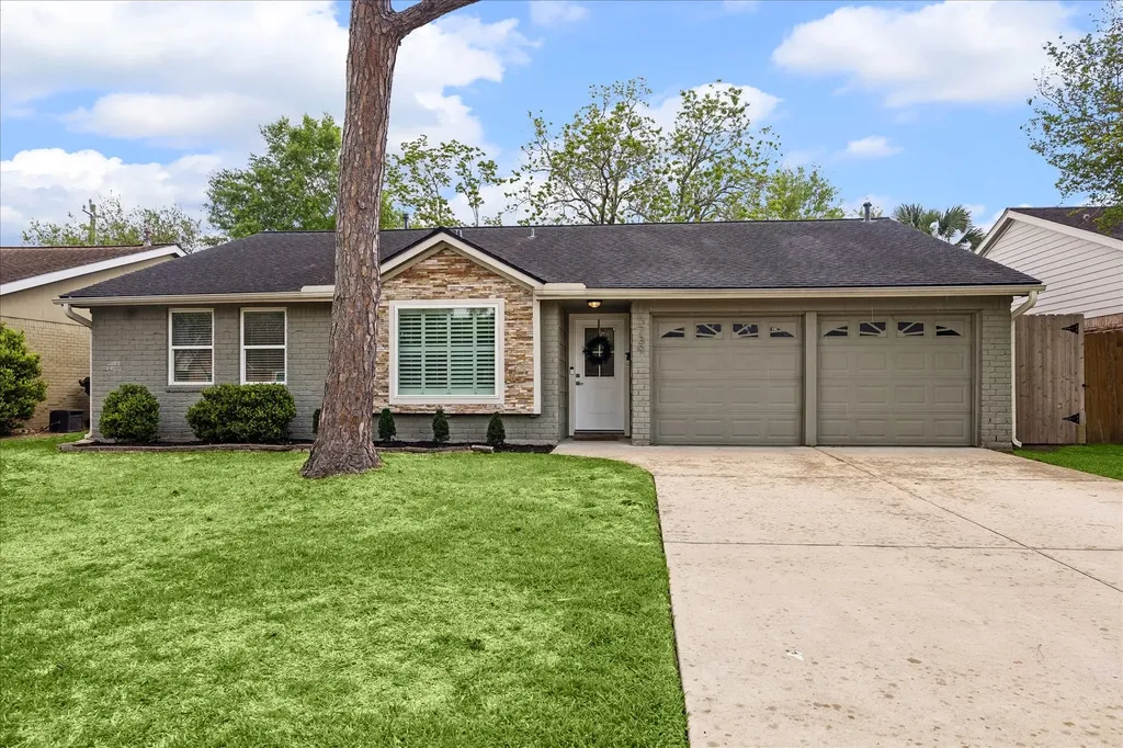 5739 Cartagena Street Houston TX 77035