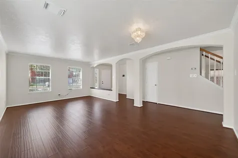 6002 Villa Hills Drive Houston TX 77066