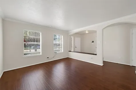 6002 Villa Hills Drive Houston TX 77066