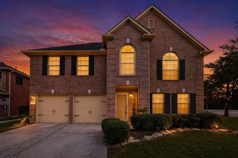 6002 Villa Hills Drive Houston TX 77066