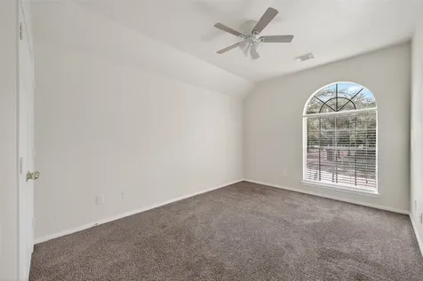 6002 Villa Hills Drive Houston TX 77066