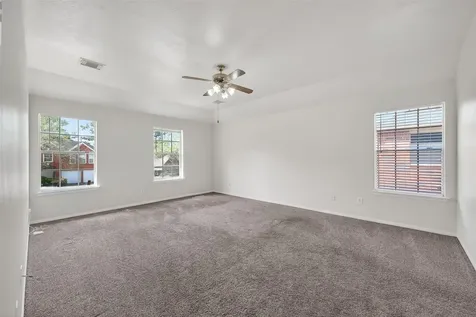 6002 Villa Hills Drive Houston TX 77066