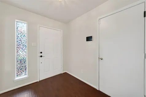 6002 Villa Hills Drive Houston TX 77066
