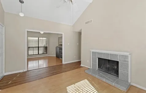 10164 Oakberry Street Houston TX 77042