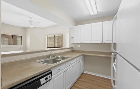 10164 Oakberry Street Houston TX 77042