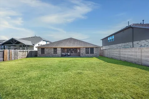 9710 Golden Cypress Drive Rosharon TX 77583