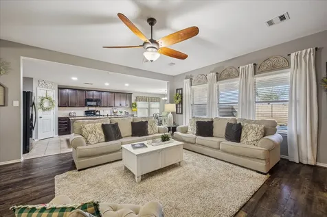 9710 Golden Cypress Drive Rosharon TX 77583