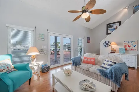 1426 Tiki Drive Tiki Island TX 77554