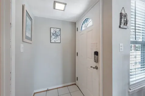 1426 Tiki Drive Tiki Island TX 77554