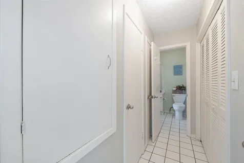 1426 Tiki Drive Tiki Island TX 77554