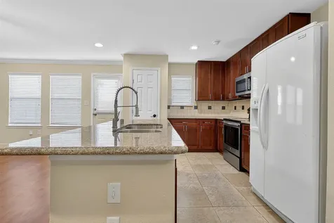 6119 Shadow Isle Lane Houston TX 77084