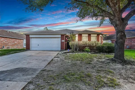 2822 Foster Hill Drive Kingwood TX 77345