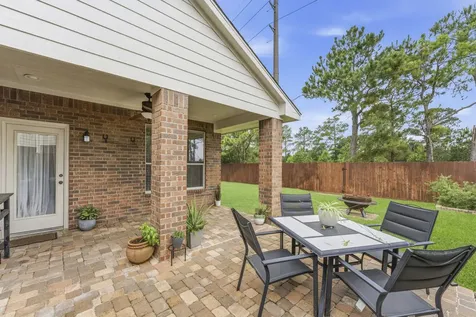 17439 Sweet Song Drive Tomball TX 77377