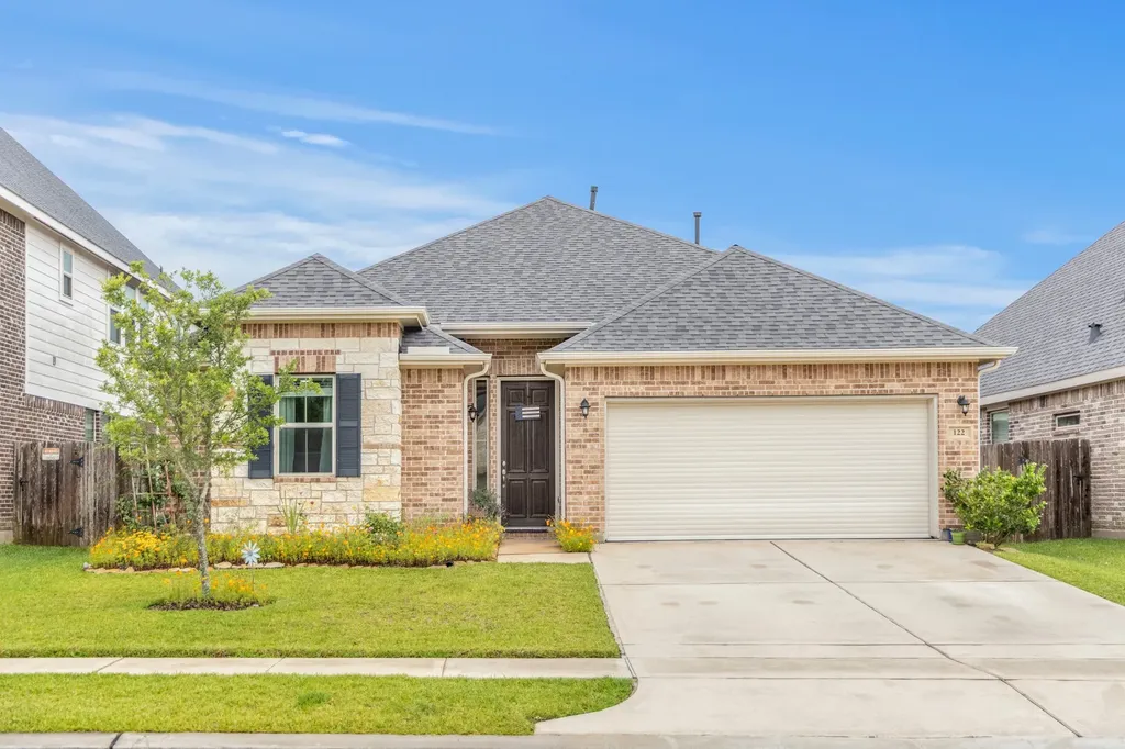 122 Hollow Terrace Court Tomball TX 77375