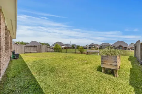 122 Hollow Terrace Court Tomball TX 77375