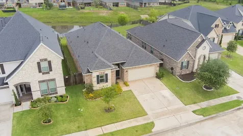 122 Hollow Terrace Court Tomball TX 77375