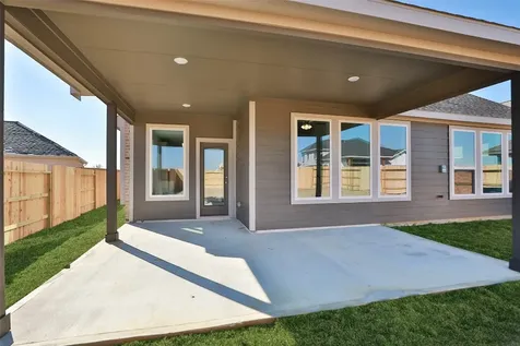 31002 Lake Lila Trail Waller TX 77484