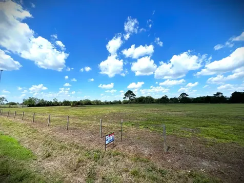 00000 County Road 203 Liverpool TX 77577