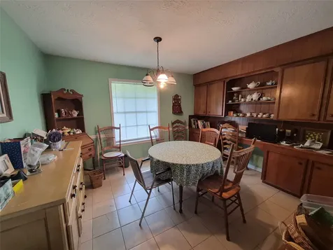 814 Oak Leaf Street La Porte TX 77571
