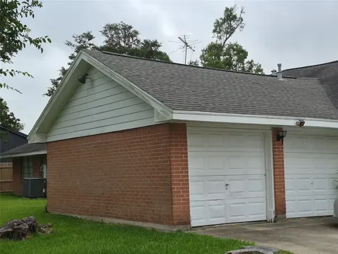 814 Oak Leaf Street La Porte TX 77571