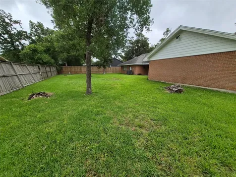 814 Oak Leaf Street La Porte TX 77571