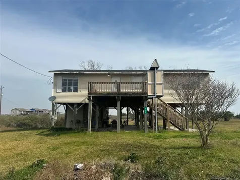 908 20th Street Port Bolivar TX 77650