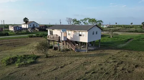 908 20th Street Port Bolivar TX 77650