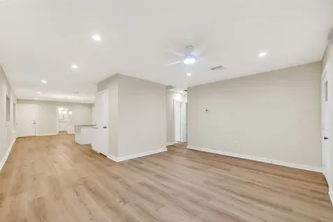 404 W Homan Street Baytown TX 77520
