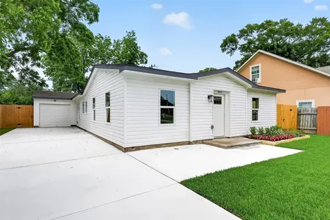 404 W Homan Street Baytown TX 77520