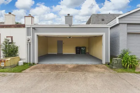 1911 Bittercreek Drive Houston TX 77042