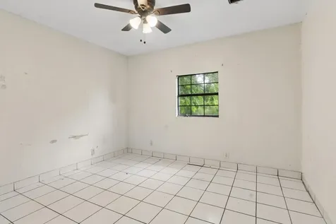 1002 Grenfell Lane Houston TX 77076