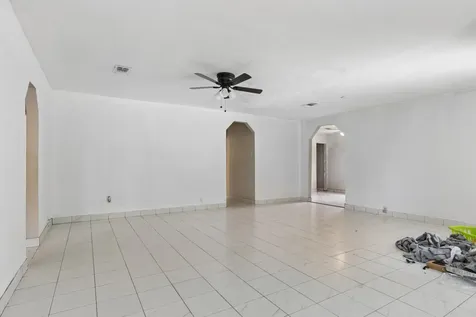 1002 Grenfell Lane Houston TX 77076