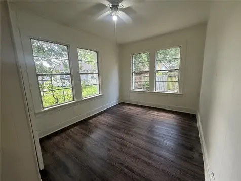 7002 Vandeman Street 5 Houston TX 77087