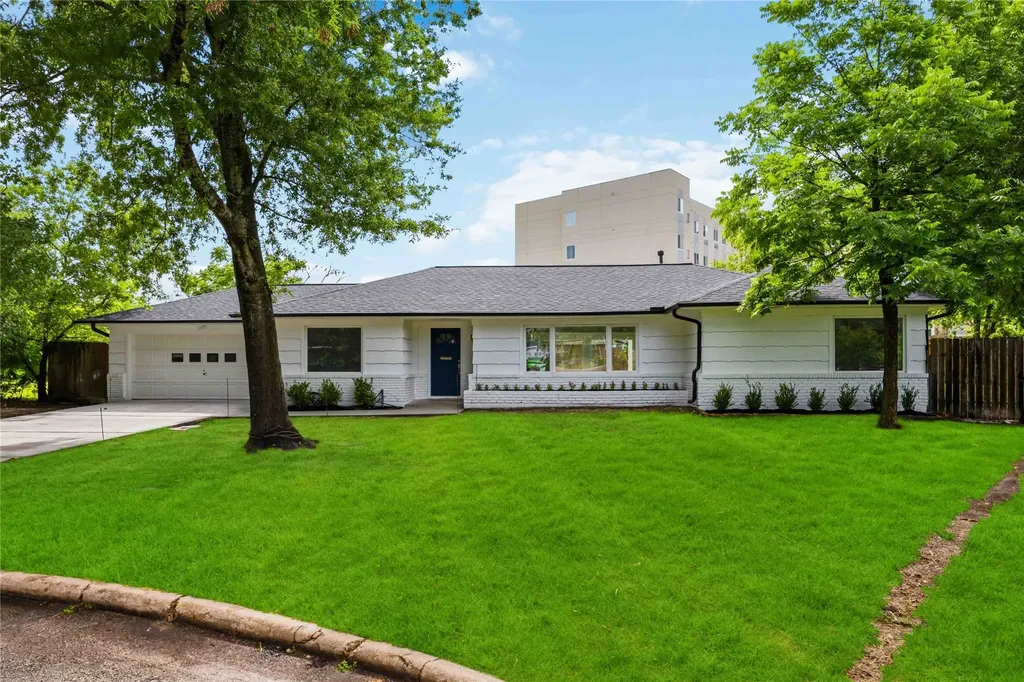 8419 Bluegate Court Houston TX 77025