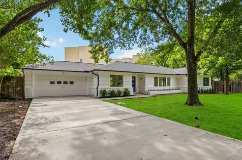 8419 Bluegate Court Houston TX 77025